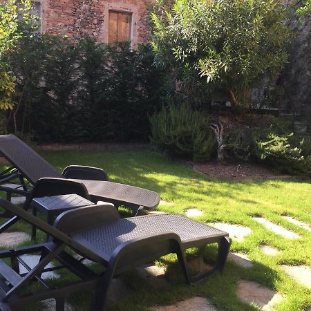 Domus Leydi Apartment Ivrea Bagian luar foto
