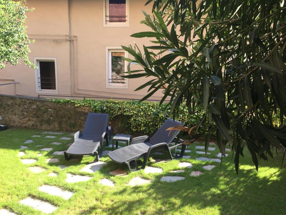 Domus Leydi Apartment Ivrea Bagian luar foto